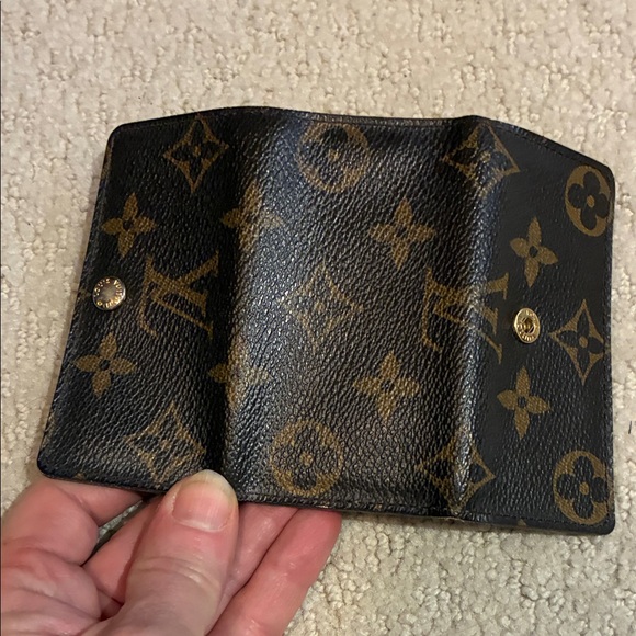 Louis Vuitton 4-Key Monogram Multicles Holder Authentic LV - Picture 8 of 11